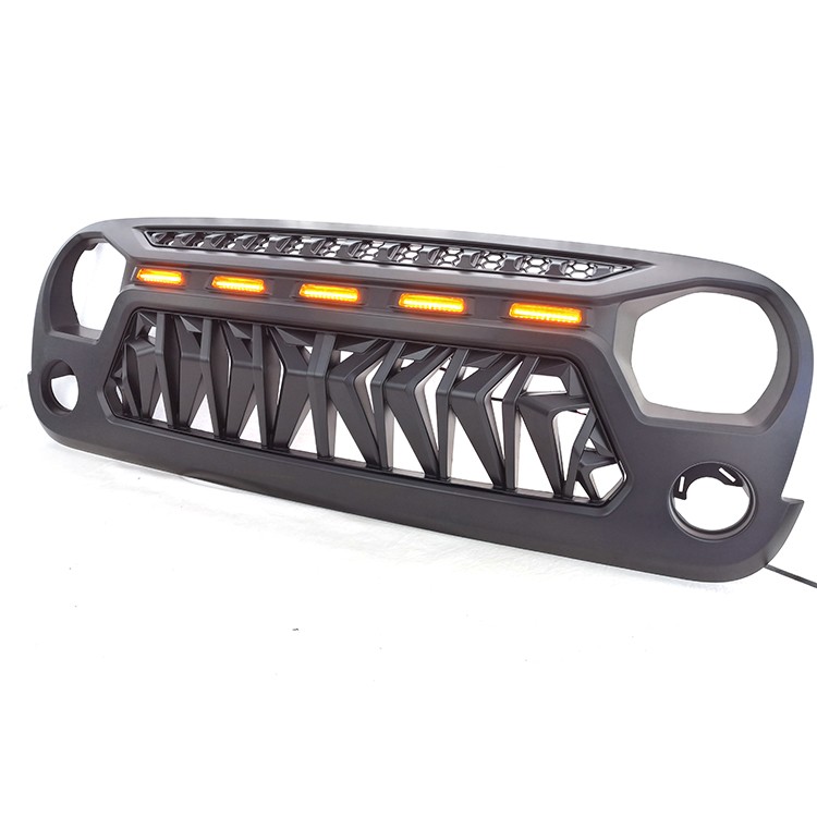 New 07-17 Front Shark Grille with 5 Amber Light for Jeep JK ⅠRebel Grille